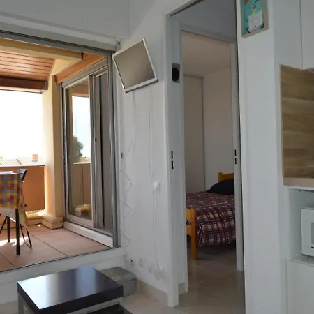 Hauts De La Clape 1 Апартаменты *